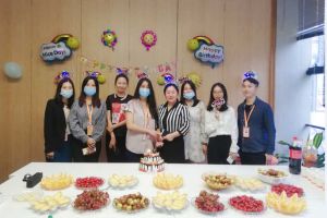 2020年11月份华体会体育（中国）HTH·官方网站员工生日会 生活需要仪式感，工作需要归