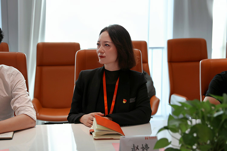 华体会体育（中国）HTH·官方网站党支部